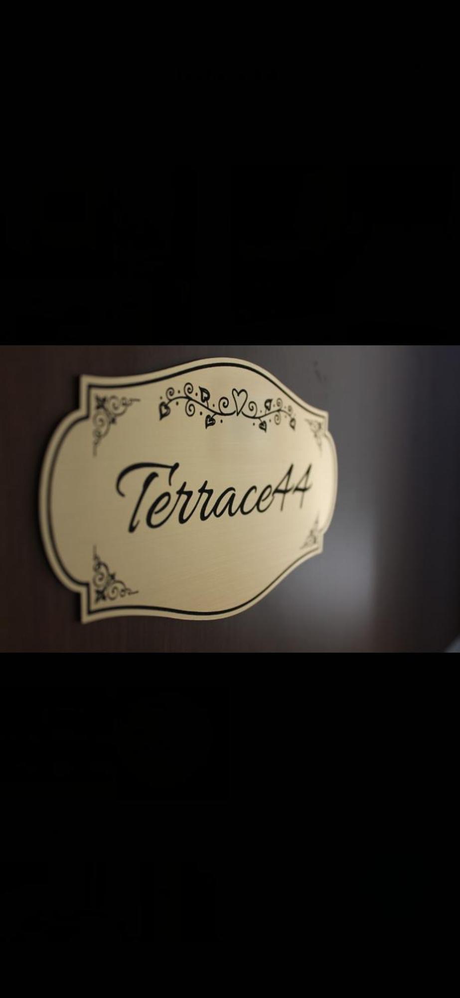 Terrace44 Oasi Di Pace E Relax Nel Cuore Di トリエステ エクステリア 写真